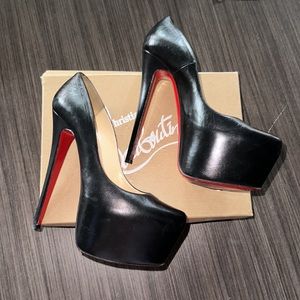 Christian Louboutin daffodile black pumps size 39.5
